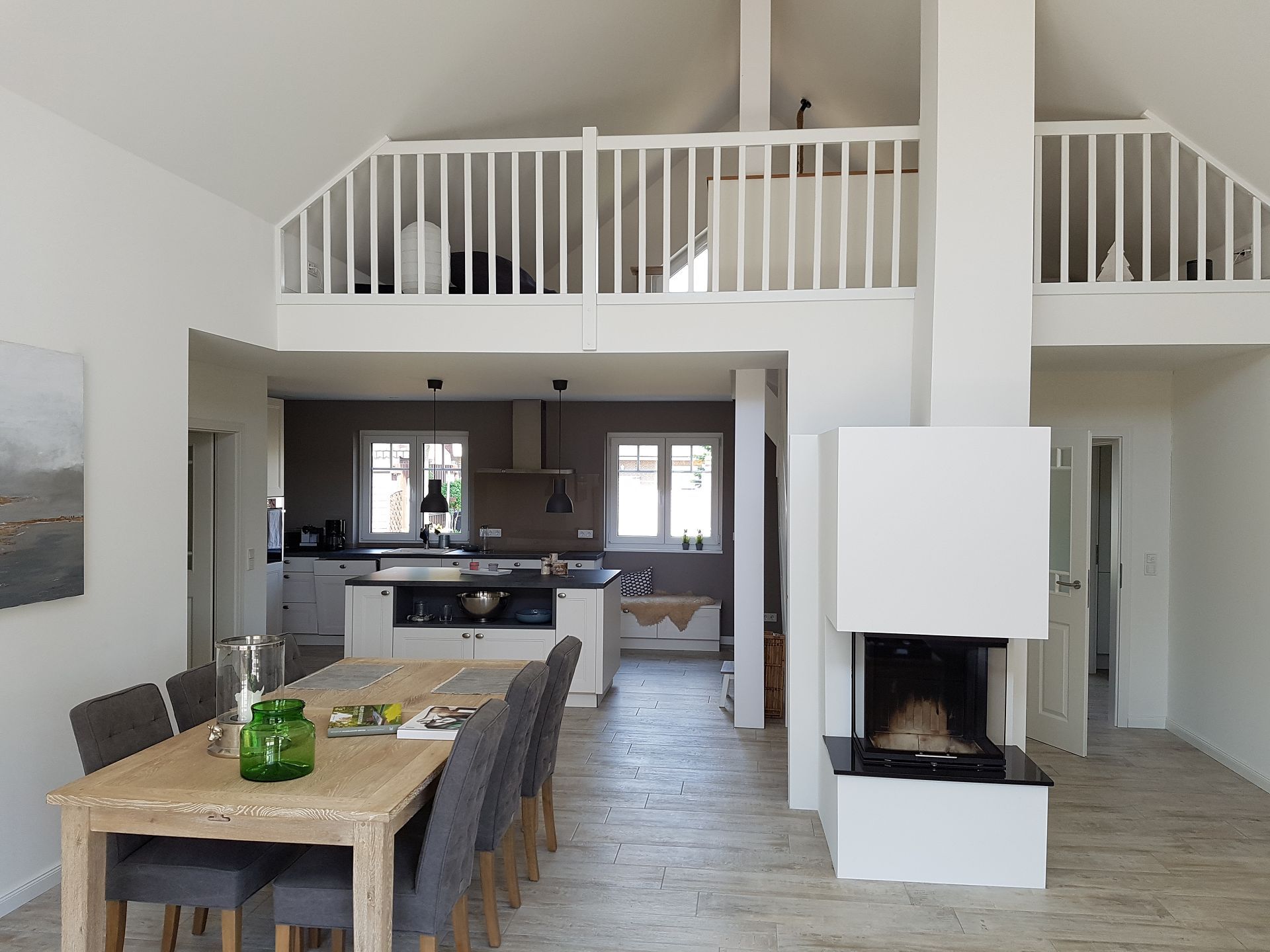 Firma Görtzen in Viöl - Maler- und Lackierarbeiten Wohnzimmerbereich