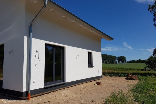 Firma Görtzen in Viöl - Maler- und Lackierarbeiten Außenbereich Haus