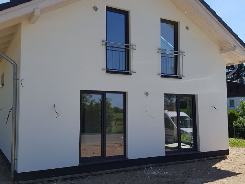 Firma Görtzen in Viöl - Maler- und Lackierarbeiten Außenbereich Haus